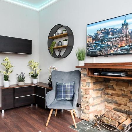 City Centre Stylish Apartment At The Meadows Park EDI Buitenkant foto