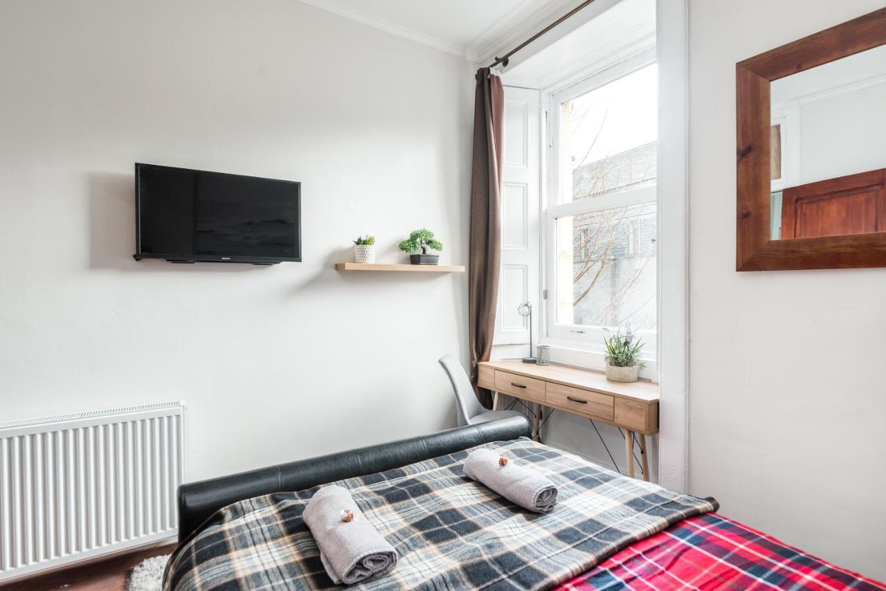 City Centre Stylish Apartment At The Meadows Park EDI Buitenkant foto